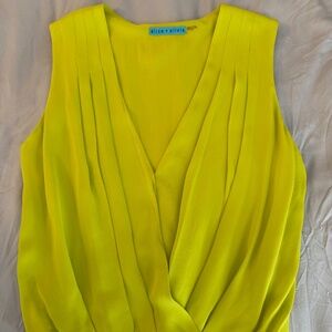 NWT - Alice + Olivia lime top